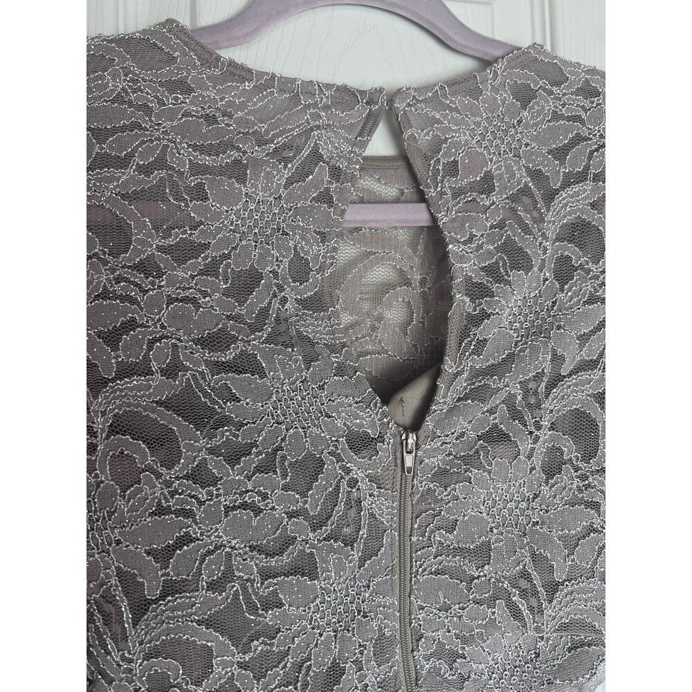 City Triangles Juniors Two Piece Lacey Top & Skirt White, Gold Size 3 - Picture 7 of 8